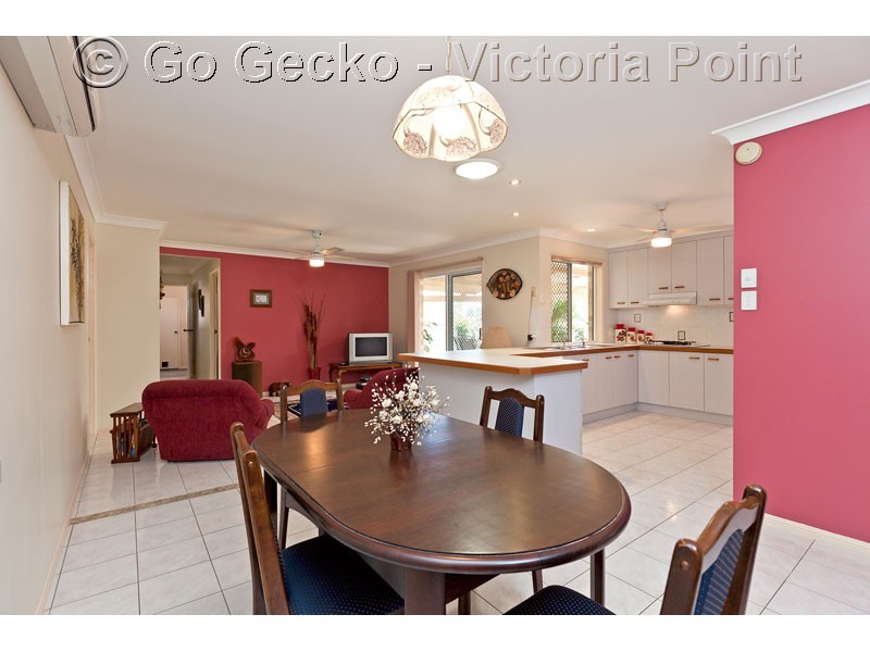 1 Sunburst Court, Capalaba QLD 4157