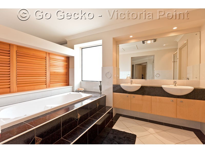 20 Keirnan Street, Redland Bay QLD 4165