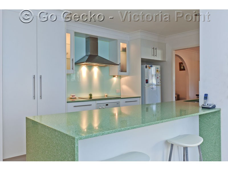 23 Oakland Avenue, Redland Bay QLD 4165