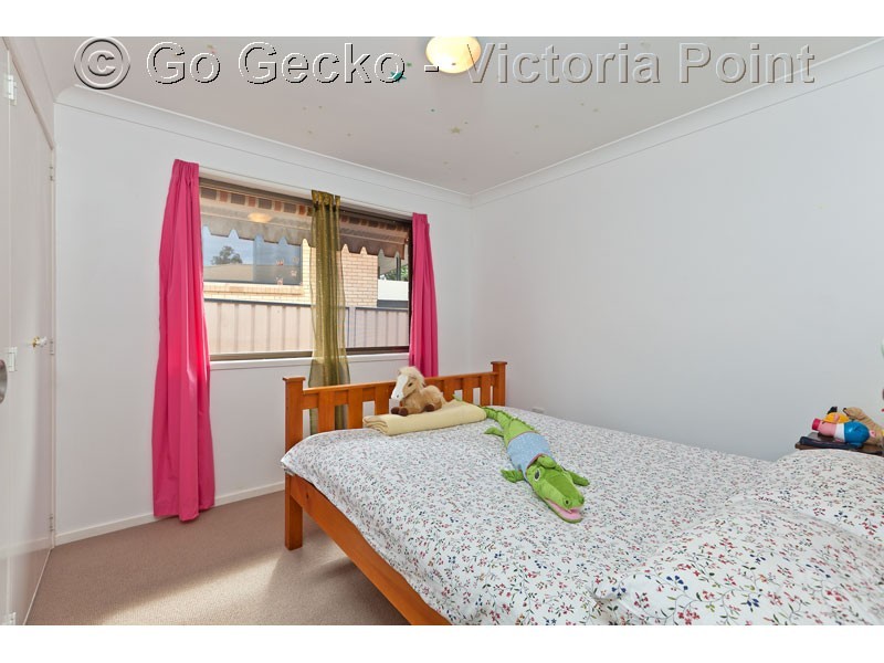 23 Oakland Avenue, Redland Bay QLD 4165