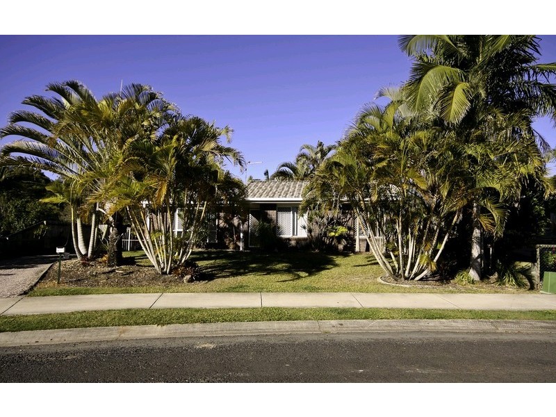 16 Terrier Court, Redland Bay QLD 4165