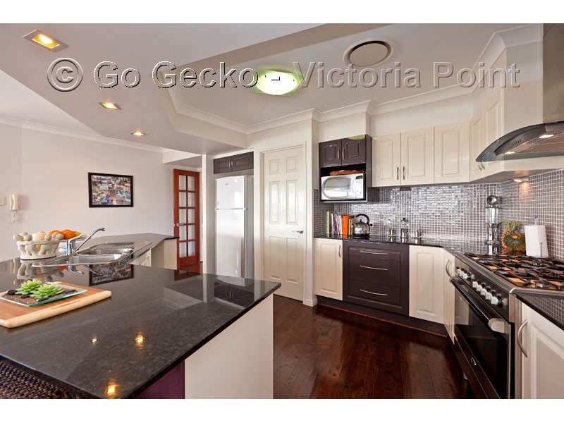 9 Nevis Court, Redland Bay QLD 4165