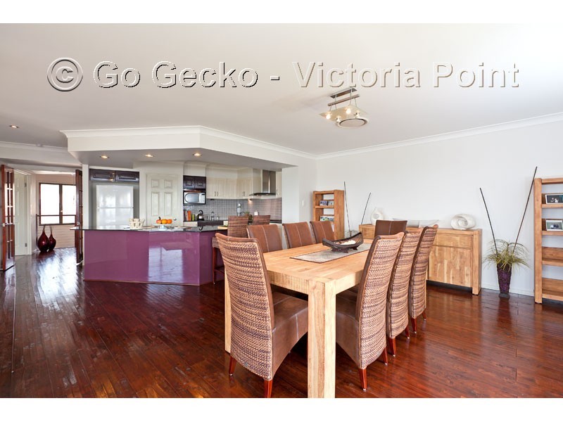 9 Nevis Court, Redland Bay QLD 4165