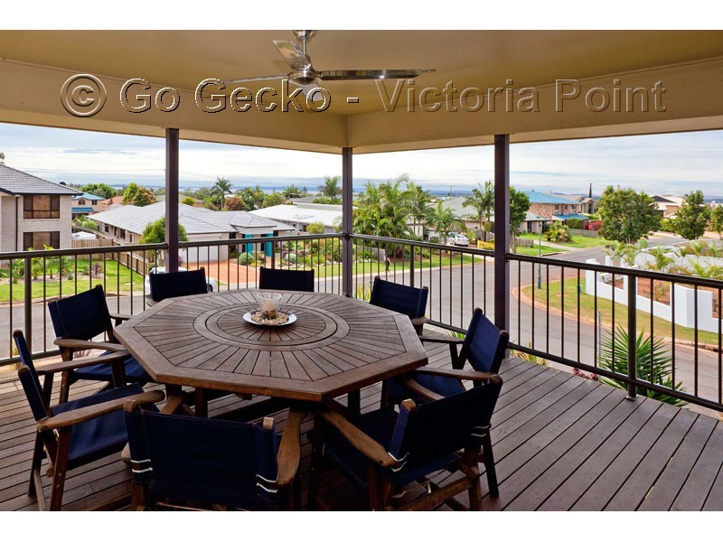 9 Nevis Court, Redland Bay QLD 4165