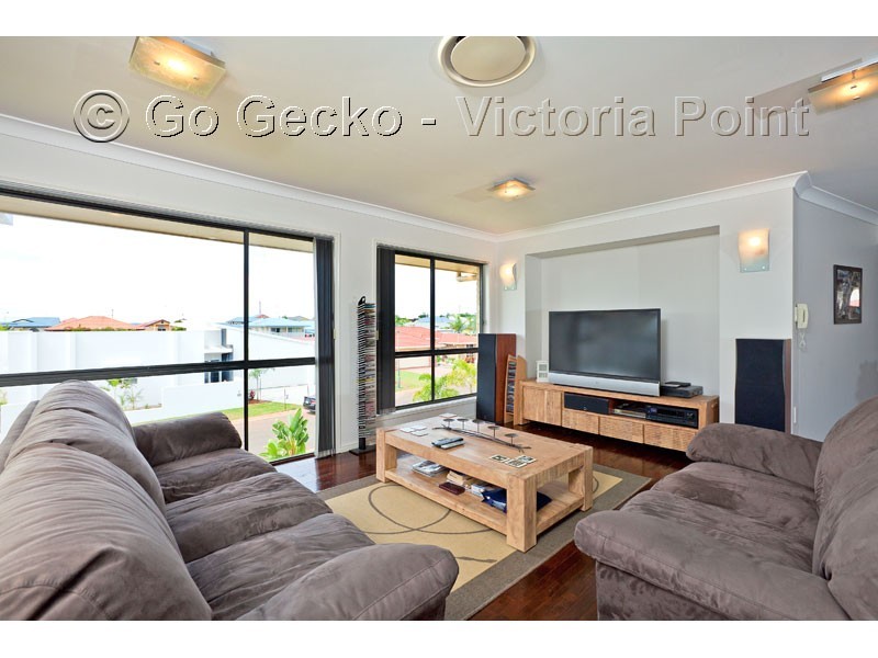 9 Nevis Court, Redland Bay QLD 4165