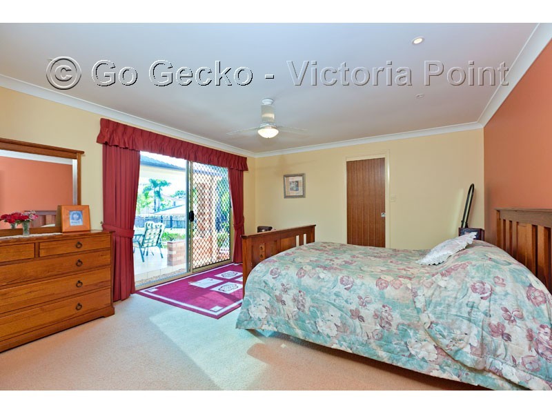 7 Viewfield Street, Redland Bay QLD 4165