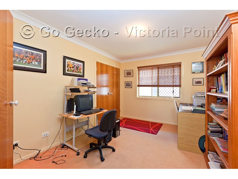 7 Viewfield Street, Redland Bay QLD 4165