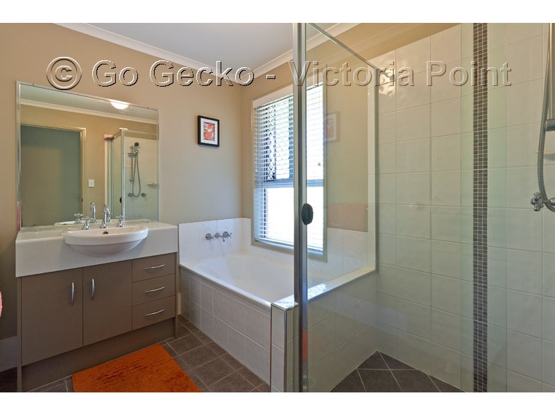 5 Truscot Place, Thornlands QLD 4164