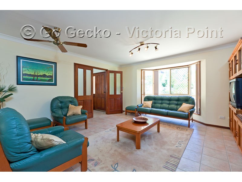 26 Lawn Terrace, Capalaba QLD 4157