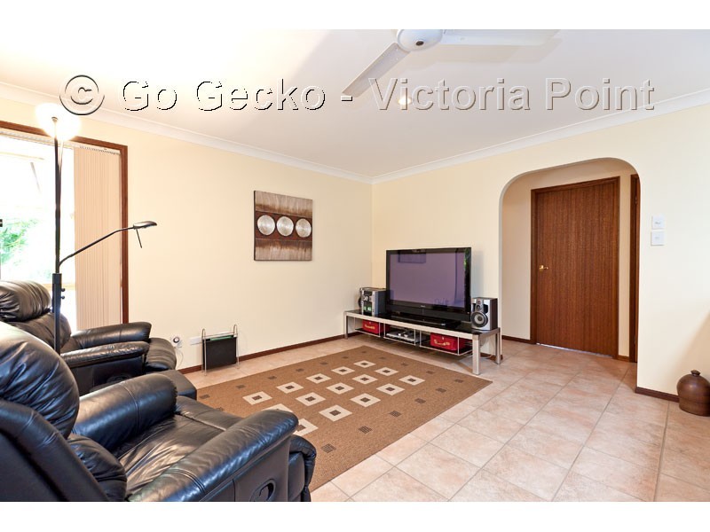 26 Lawn Terrace, Capalaba QLD 4157