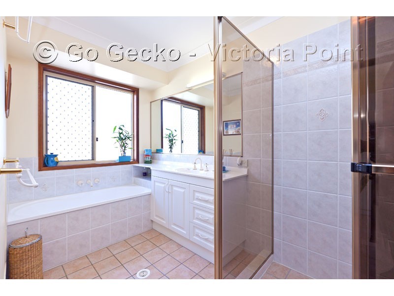 26 Lawn Terrace, Capalaba QLD 4157