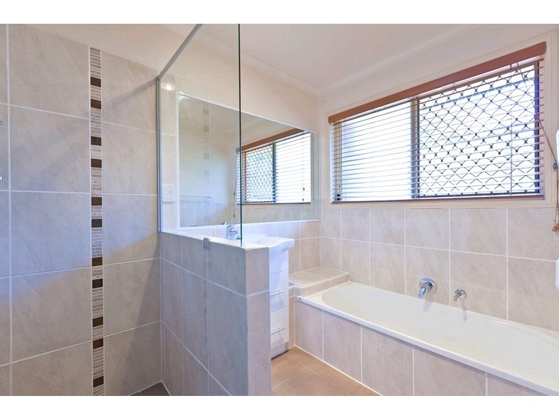 17 Begonia Crescent, Mount Cotton QLD 4165
