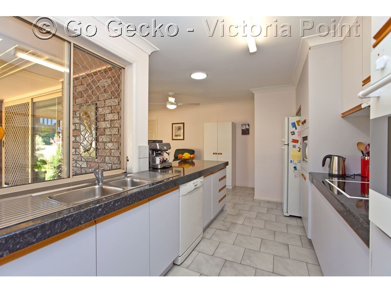 71 Prescoter Drive, Victoria Point QLD 4165