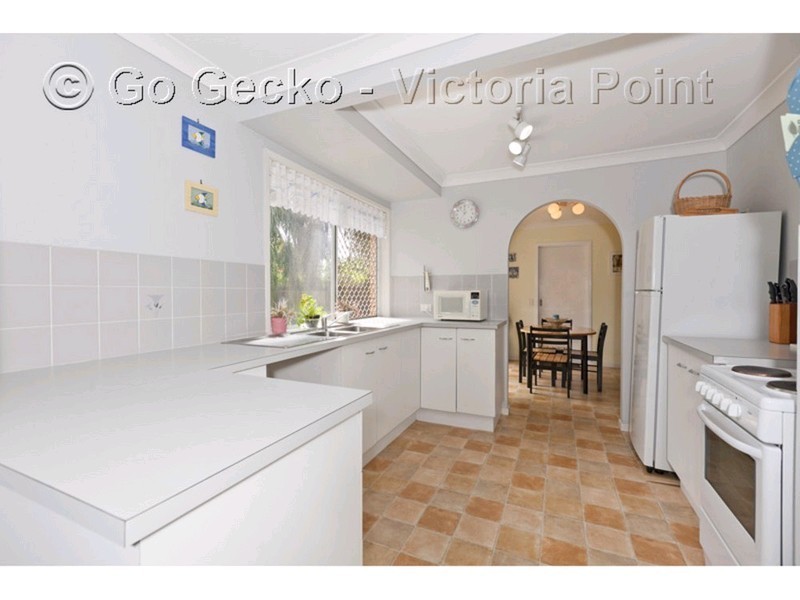 29 Link Road, Victoria Point QLD 4165