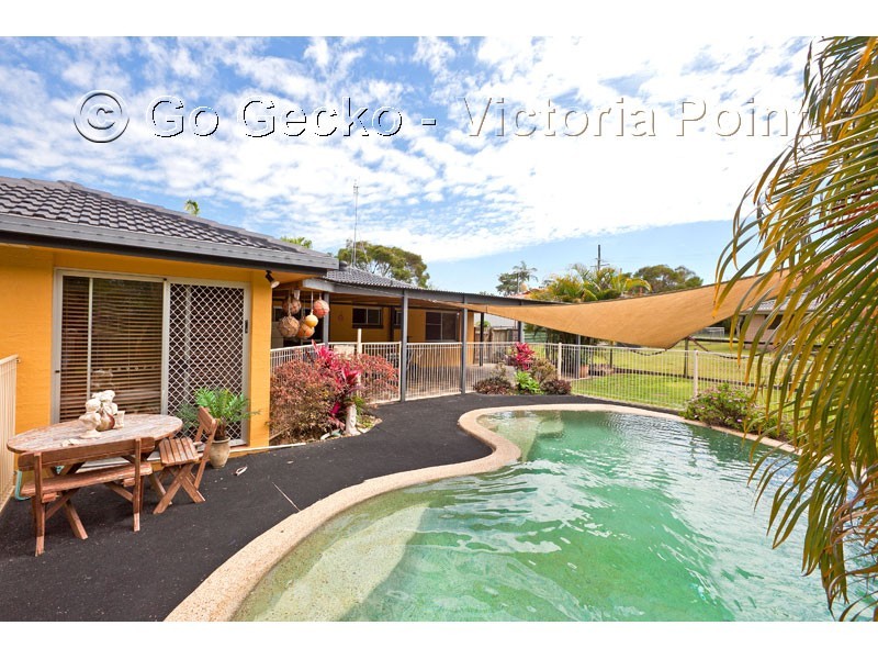 5 Lisa Street, Redland Bay QLD 4165