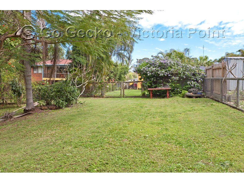 5 Lisa Street, Redland Bay QLD 4165