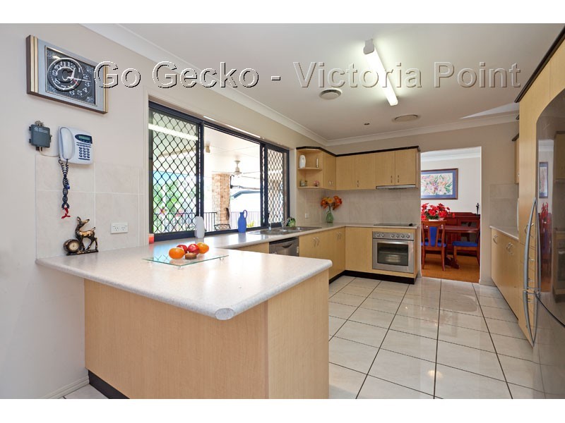 33 Primrose Drive, Thornlands QLD 4164