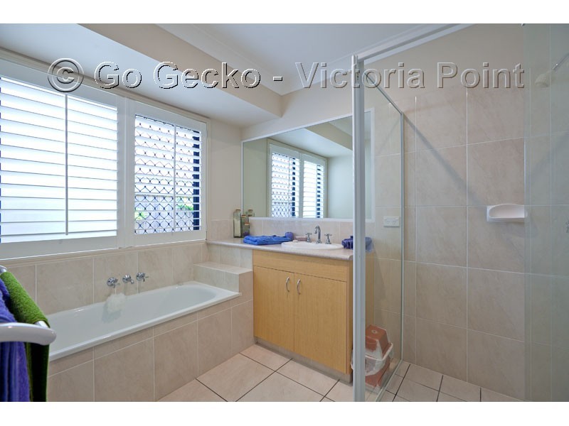 33 Primrose Drive, Thornlands QLD 4164