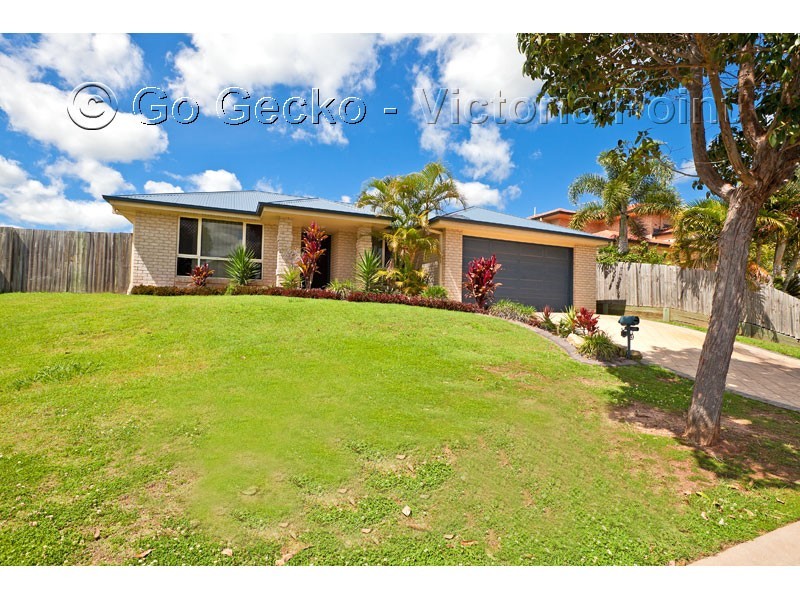 12 Snipe Street, Redland Bay QLD 4165