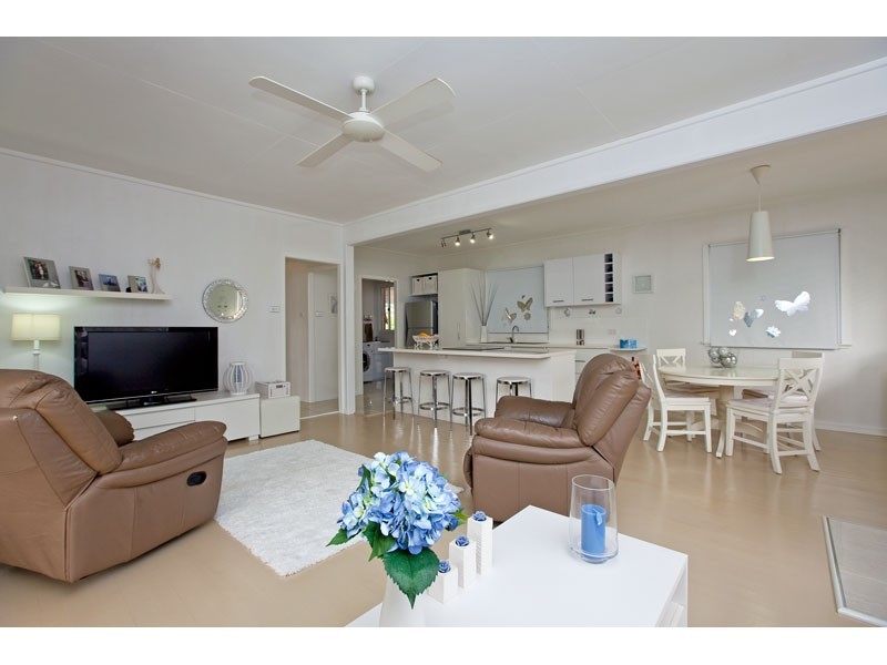 99 Colburn Avenue, Victoria Point QLD 4165