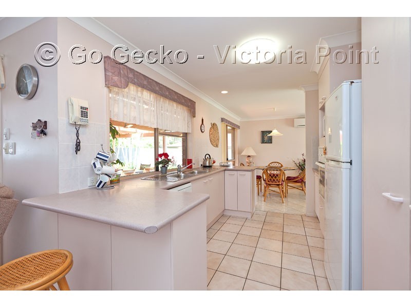 15 Riley Drive, Capalaba QLD 4157