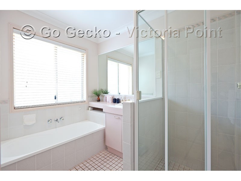 15 Riley Drive, Capalaba QLD 4157