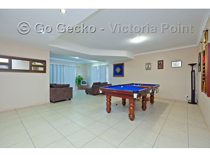 68 Penzance Drive, Redland Bay QLD 4165