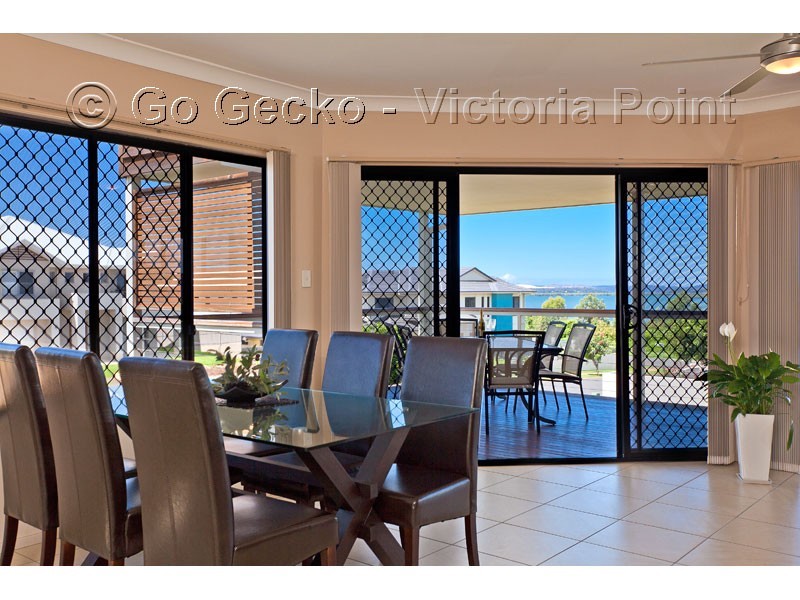 68 Penzance Drive, Redland Bay QLD 4165