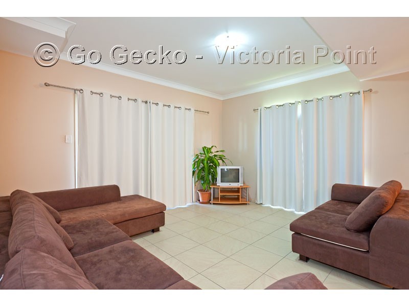 68 Penzance Drive, Redland Bay QLD 4165