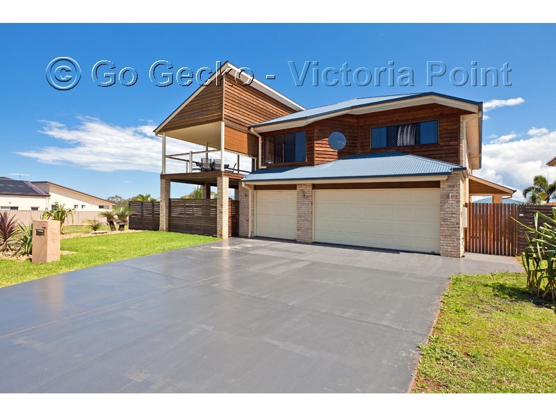 68 Penzance Drive, Redland Bay QLD 4165