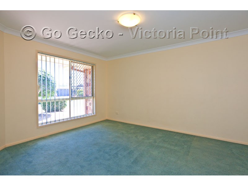 42 Seaholly Crescent, Victoria Point QLD 4165