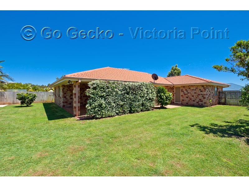 42 Seaholly Crescent, Victoria Point QLD 4165