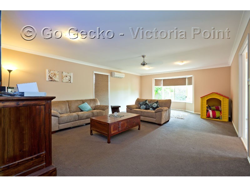 2 Lomond Place, Victoria Point QLD 4165