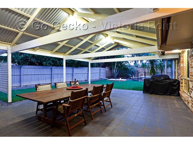 2 Lomond Place, Victoria Point QLD 4165