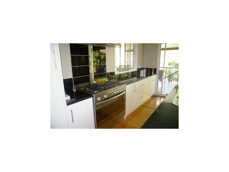 6 Lawn Terrace, Capalaba QLD 4157