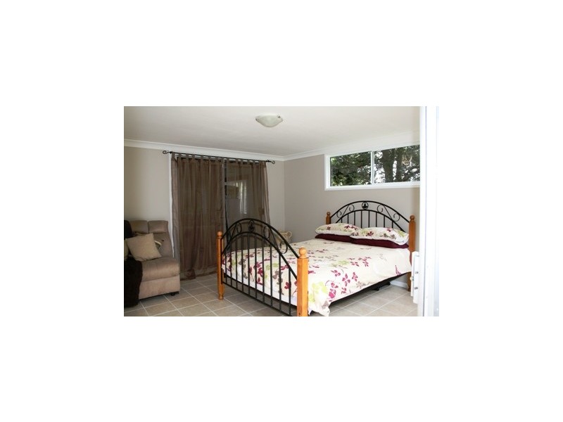 6 Lawn Terrace, Capalaba QLD 4157