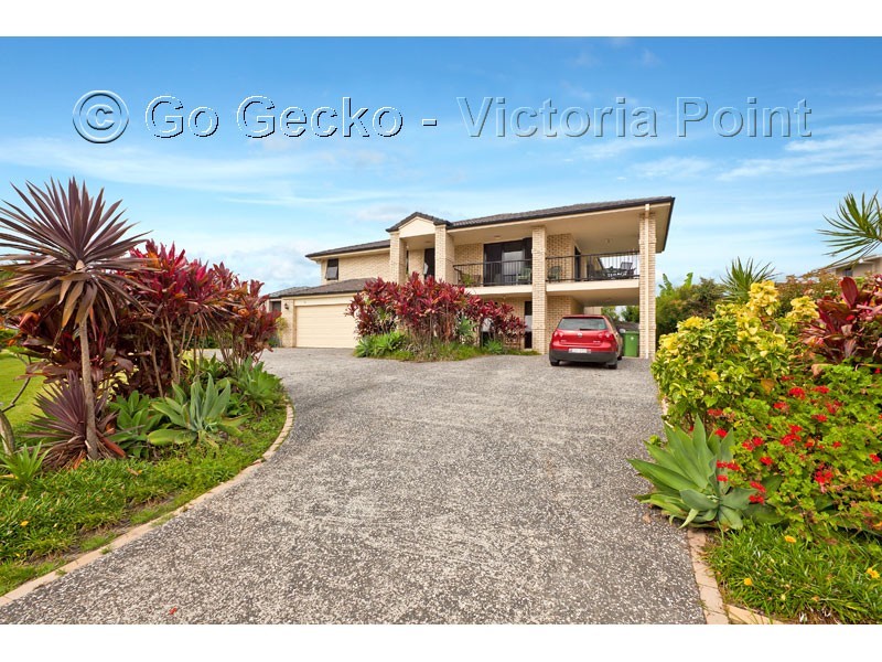 19 Sandy Cove Place, Redland Bay QLD 4165