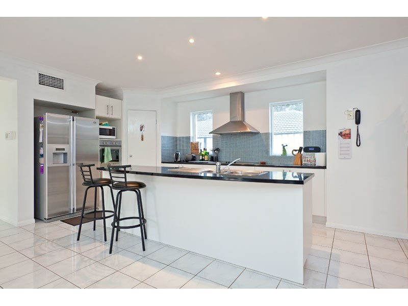 29 Caswell Crescent, Redland Bay QLD 4165