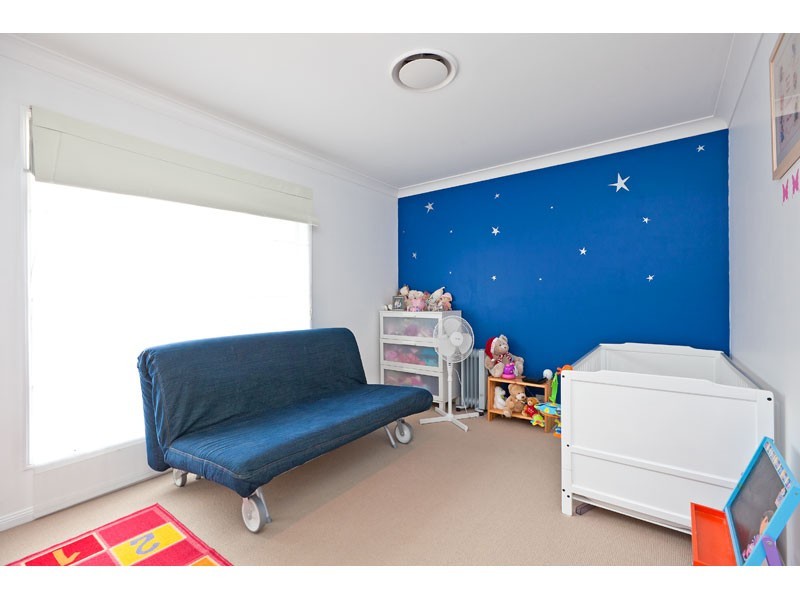 29 Caswell Crescent, Redland Bay QLD 4165