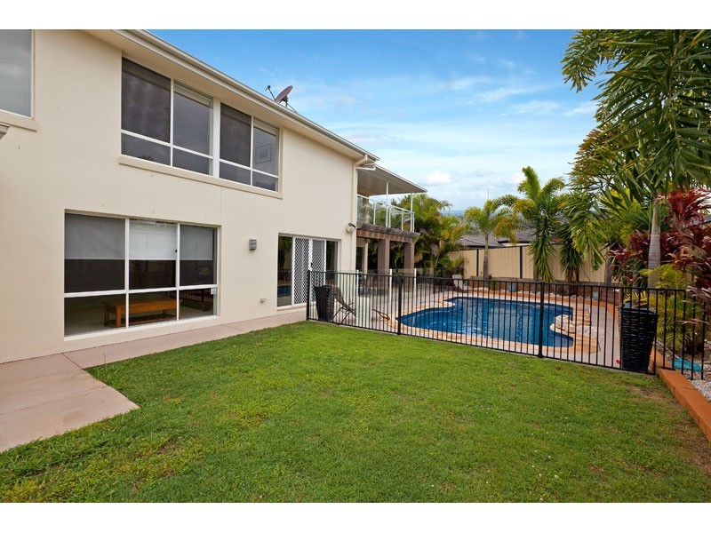 29 Caswell Crescent, Redland Bay QLD 4165