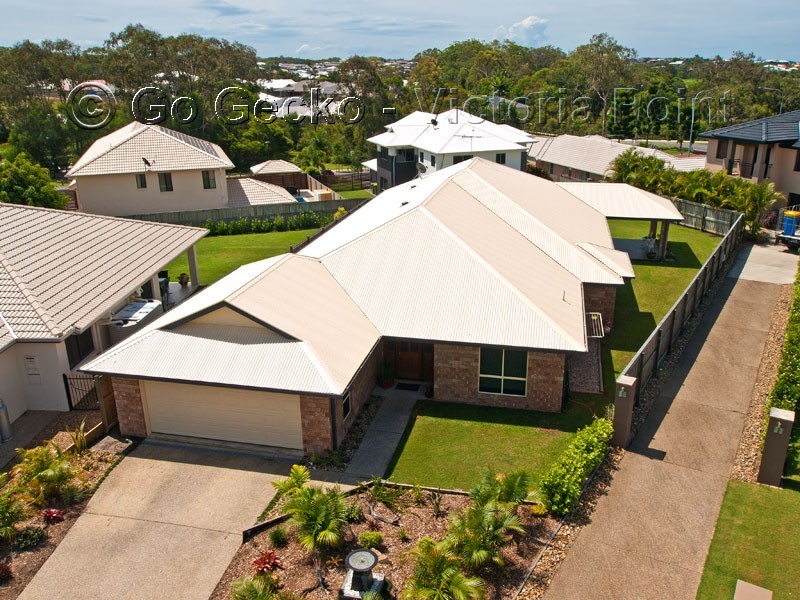 10 Ebony Crescent, Redland Bay QLD 4165