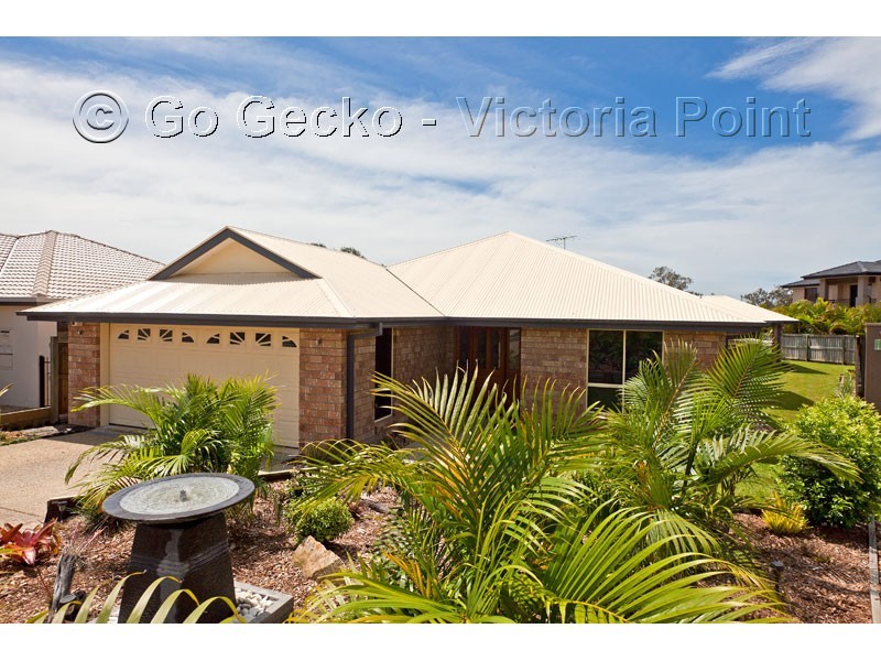 10 Ebony Crescent, Redland Bay QLD 4165