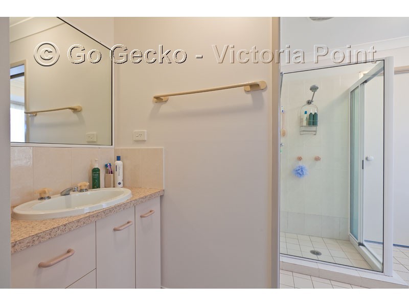 100 Link Road, Victoria Point QLD 4165