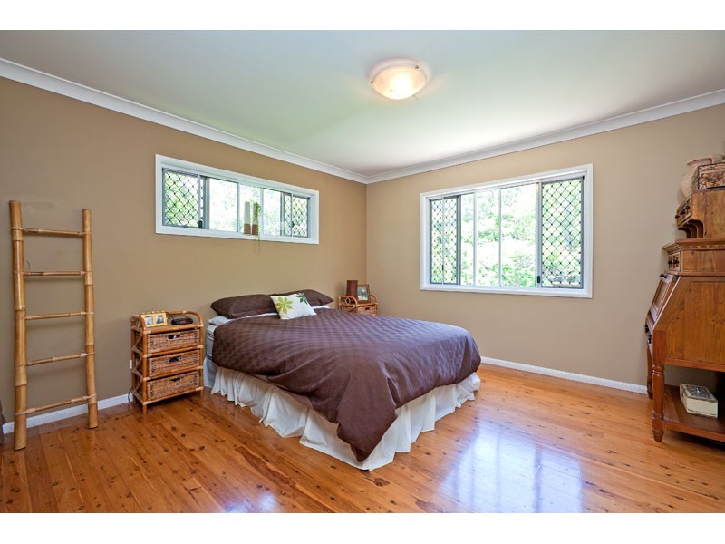 6 Lawn Terrace, Capalaba QLD 4157