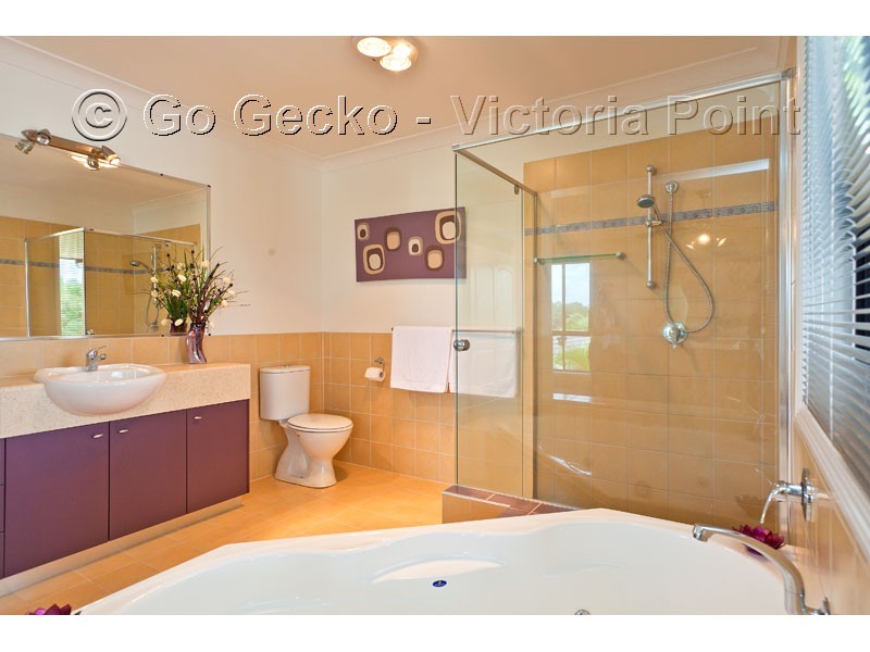 9 Butler Place, Redland Bay QLD 4165