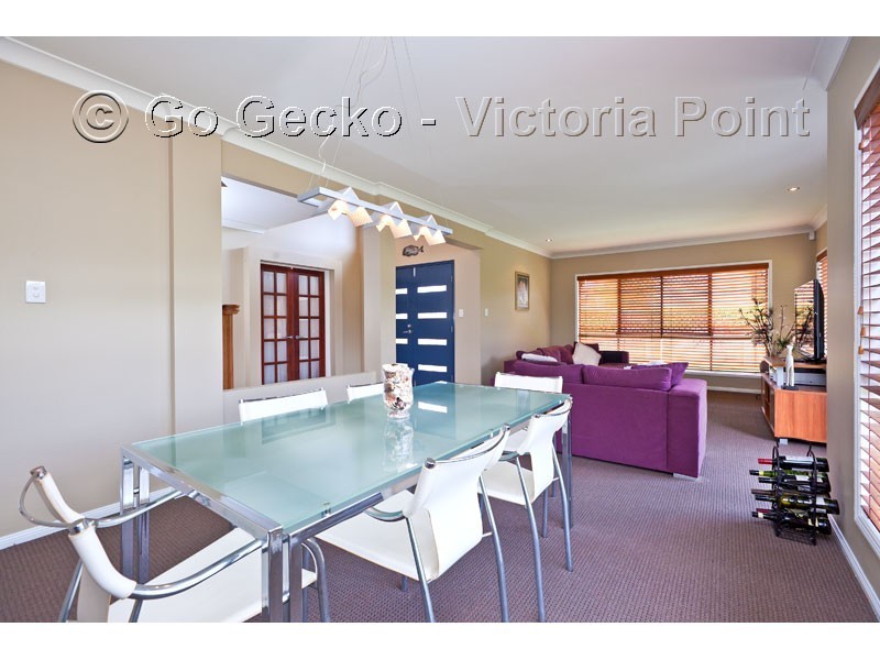 9 Butler Place, Redland Bay QLD 4165