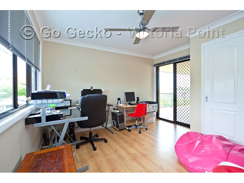 9 Butler Place, Redland Bay QLD 4165