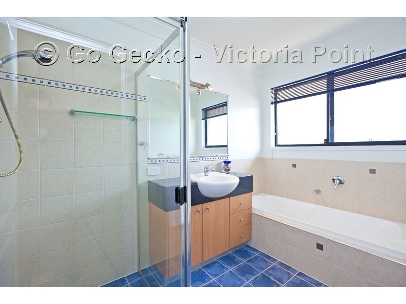 9 Butler Place, Redland Bay QLD 4165