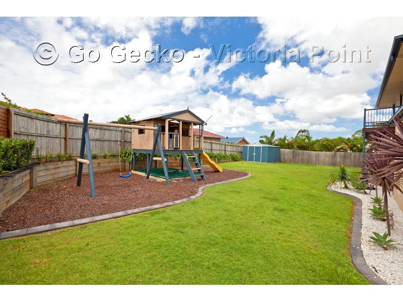 9 Butler Place, Redland Bay QLD 4165