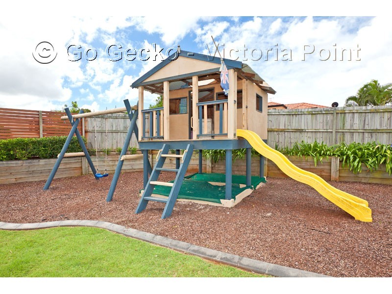 9 Butler Place, Redland Bay QLD 4165